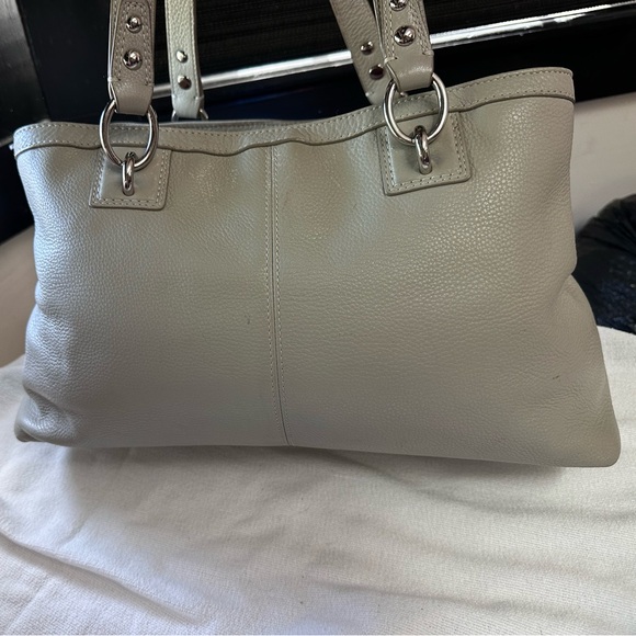 Coach grey leather Penelope shoulder bag. - Picture 3 of 4